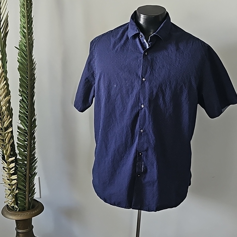 *PRICE DROP*
Cactus Man Navy Blue Polka Dot Short Sleeve Button Down